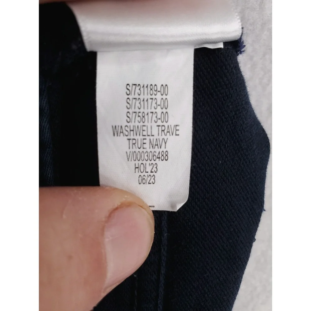 Banana Republic Travel Jean Mens 31x30 Navy Blue Slim Fit Tapered Chino Stretch